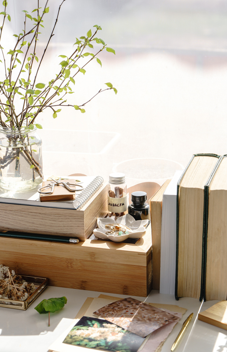 Aesthetic vintage decorated home office desk